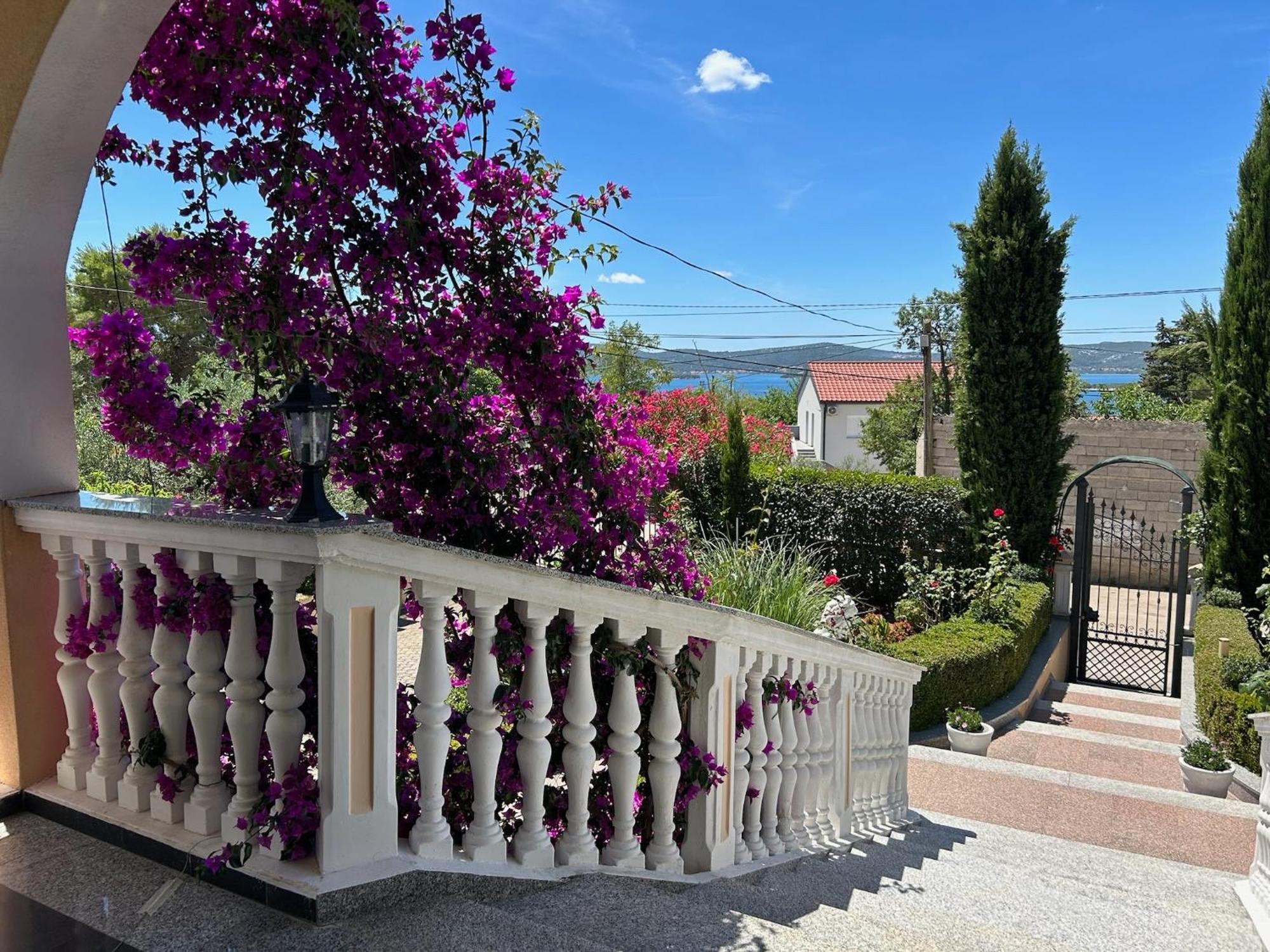 Holiday Home Villa Romantica Sveti Filip i Jakov Exterior photo