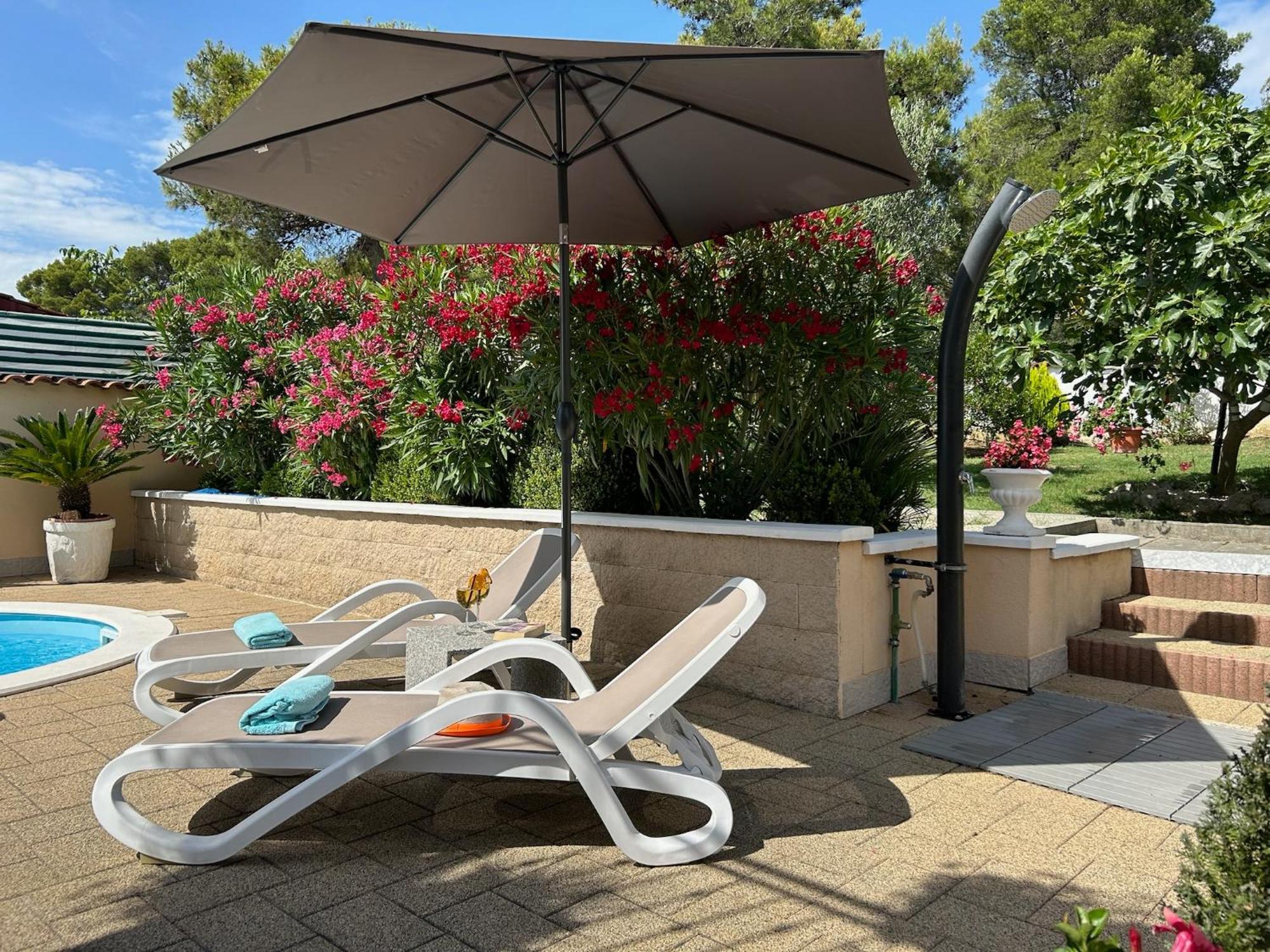 Holiday Home Villa Romantica Sveti Filip i Jakov Exterior photo